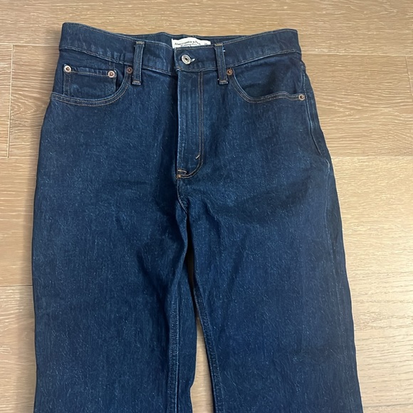 Abercrombie & Fitch The Vintage Flare High Rise size 26/2 short inseam - Picture 5 of 12